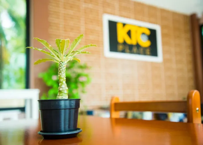 Ktc Place 3* ดำเนินสะดวก